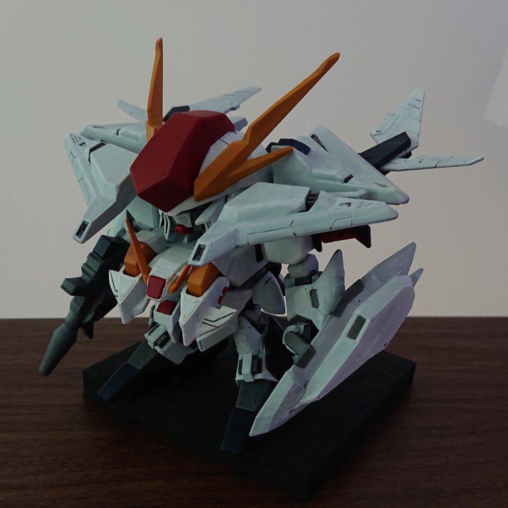 フライトフォームもバインダーと肩装甲にマグネットを仕込み脱着式としております。