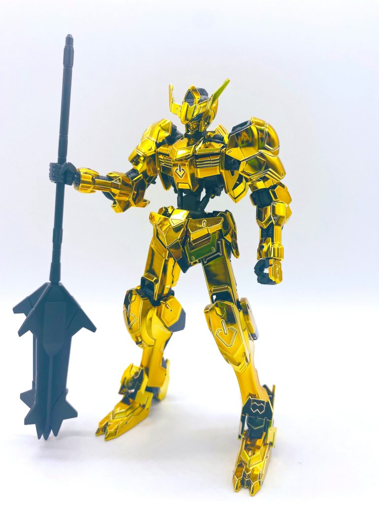 武器持ち。メイス