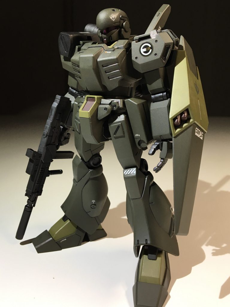 先の1が接近戦なので、こちらはバックアップタイプという感じ。