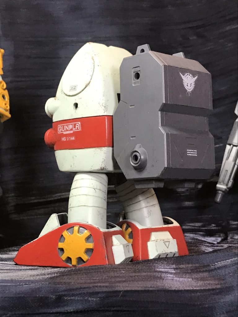 足の塗り分けだけ見るとタイムボカンシリーズっぽくもあったりなかったり。