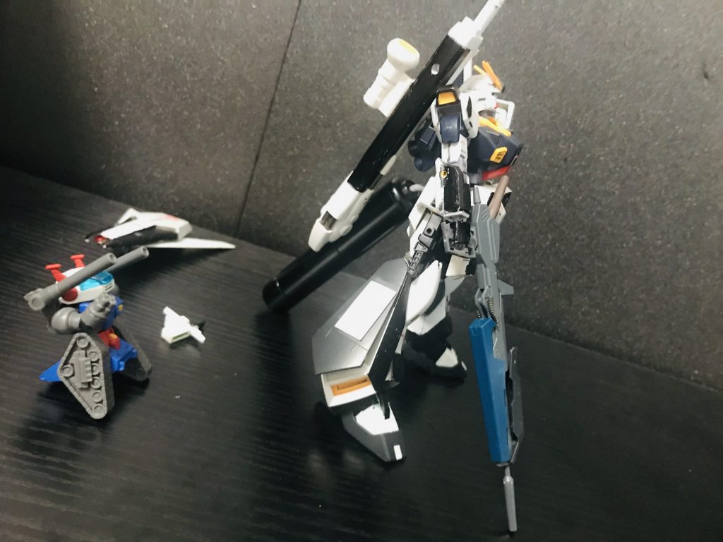 ガンタンク「おーい〜」νsガンダム「ん？その声！」