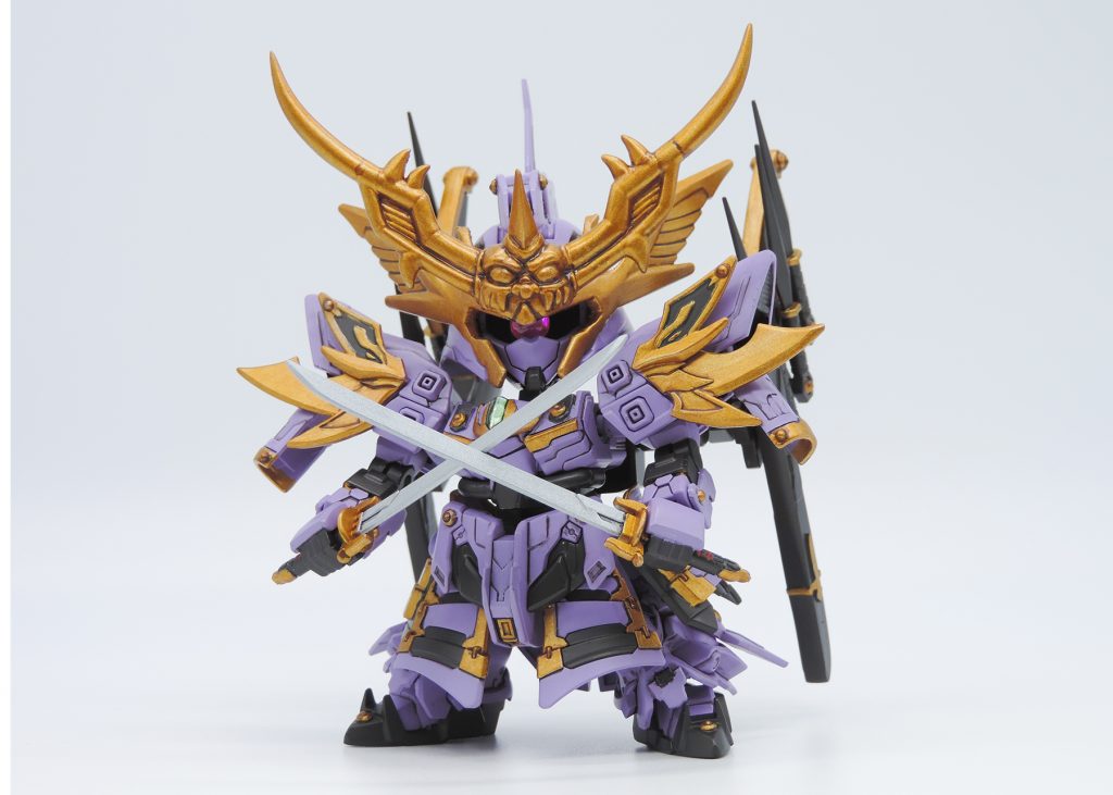 均衡を保つ為に各地を統治している先代覇道国十三人衆に代わり、人手不足の現状と、その戦闘力を認められ新生覇道国十三人衆の雷撃隊隊長代理を勤めている。 愛刀は堂我一族に代々伝わる烈輝剣の兄弟刀「烈影双剣」