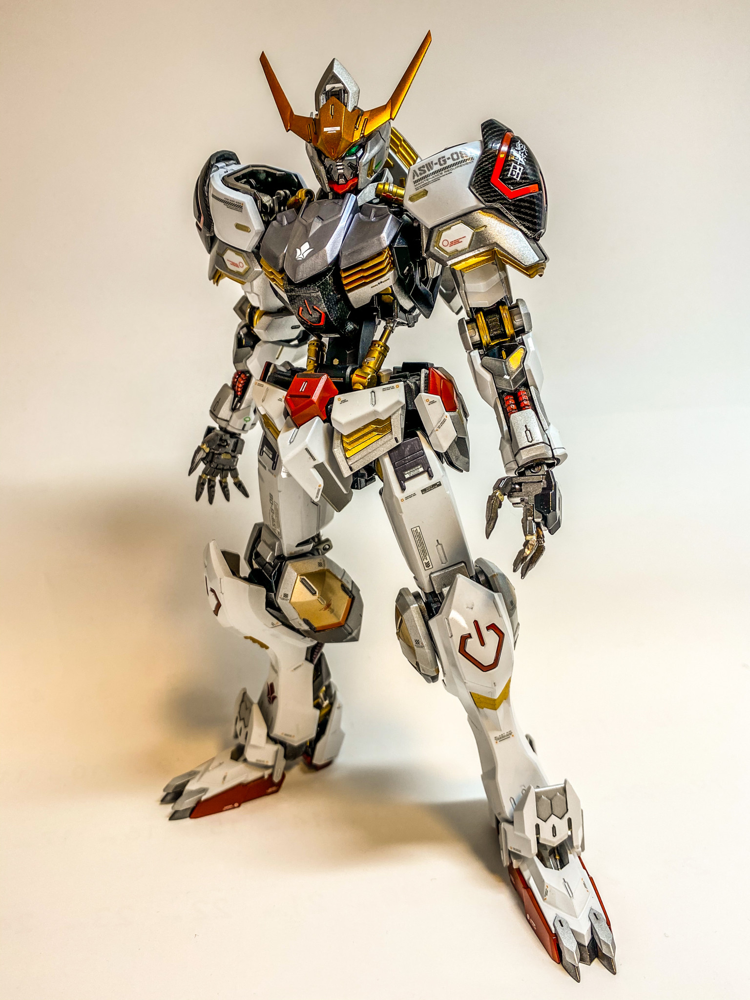 メタルビルド風】MGガンダムバルバトス【カーボン風塗装】｜TKnoさんの