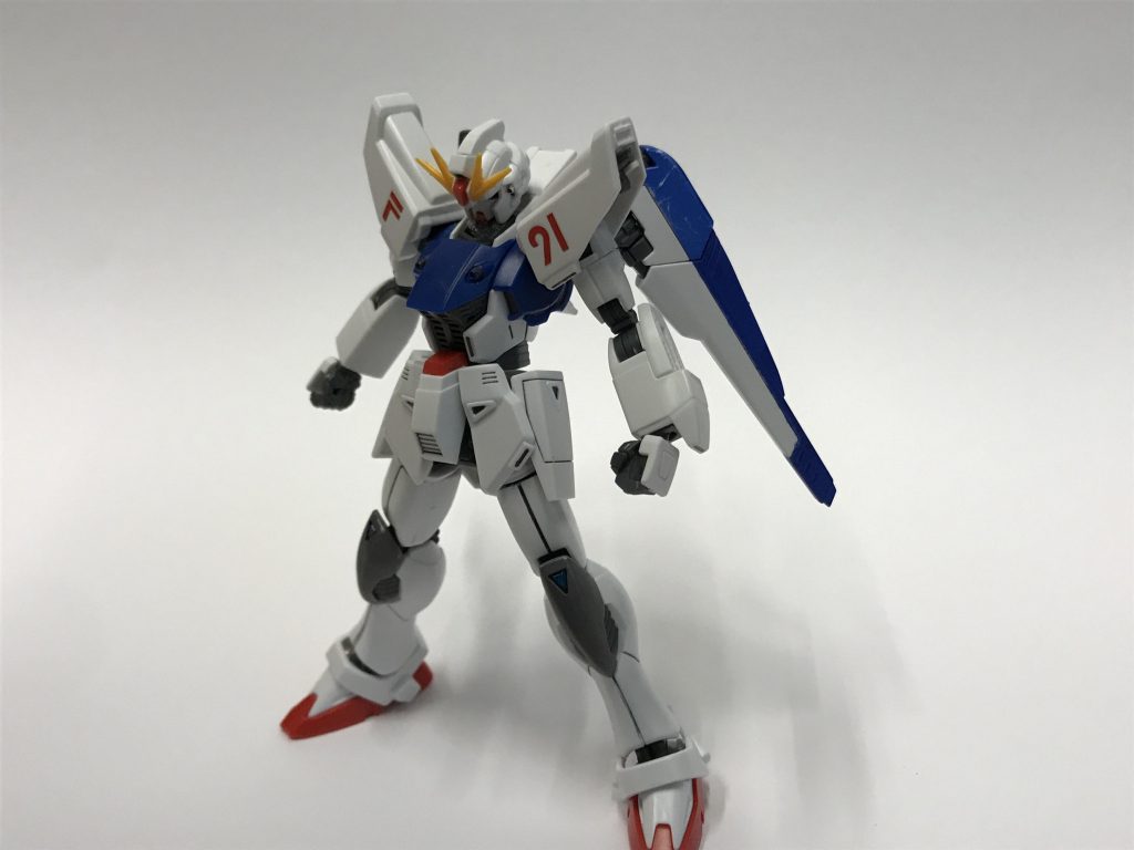 変えたのは頭部とカラーリングぐらいなのですがとても満足🤗最初はディスティニーガンダムを買おうと思っていたのですが、色々目移りして結局F91に。