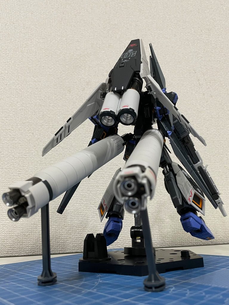 量産型νガンダム改–5枚目/制作者：ユトリ