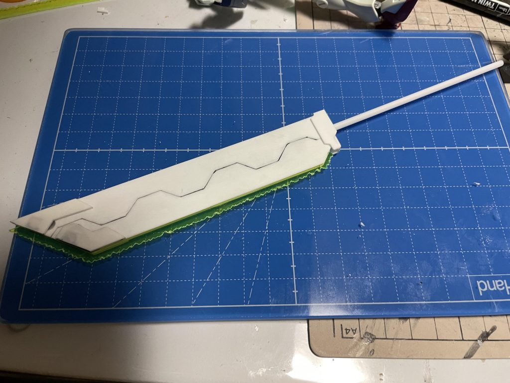 対艦刀の作りかけ