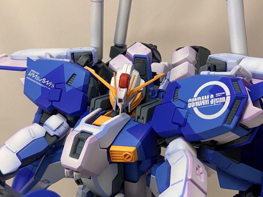 スミを入れないように陰影をつけて塗装。