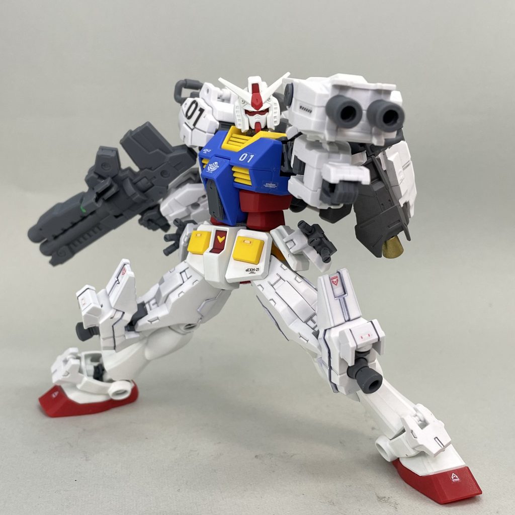 サブウェポンのシールドビームランチャー。30MMシリーズの“エアファイター”のパーツを用いて作成。