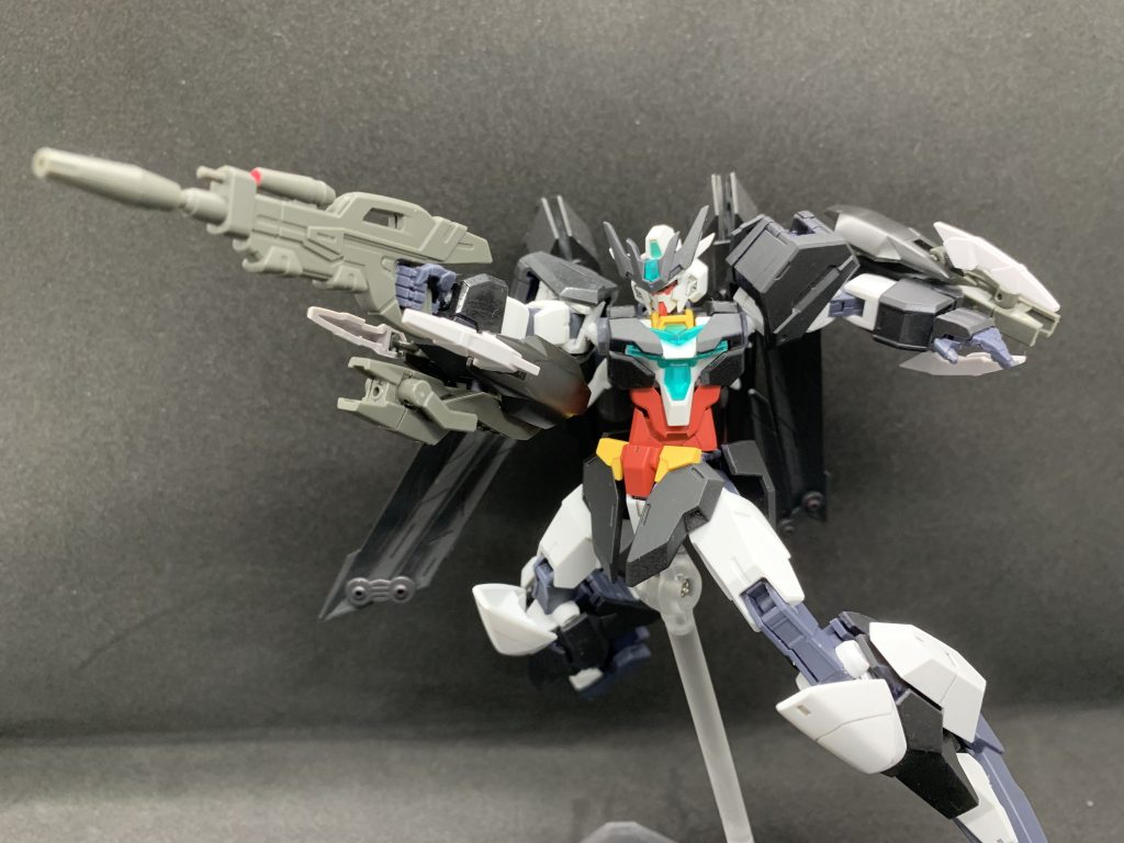 ビームライフル G-セルフのライフルを使用しています。マジマジ見てると味のある良いライフルデザインだなと思いましたね。