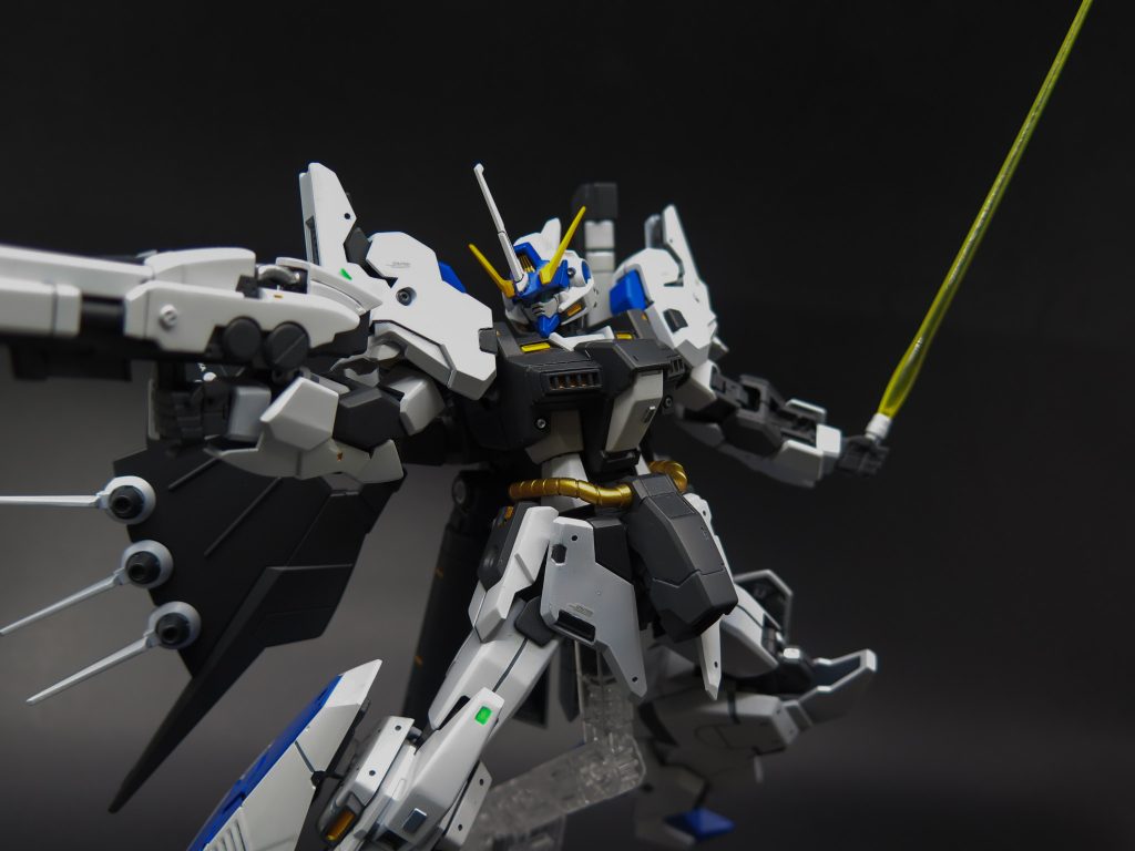 名誉と威厳を胸に–8枚目/制作者：遠藤俊彦