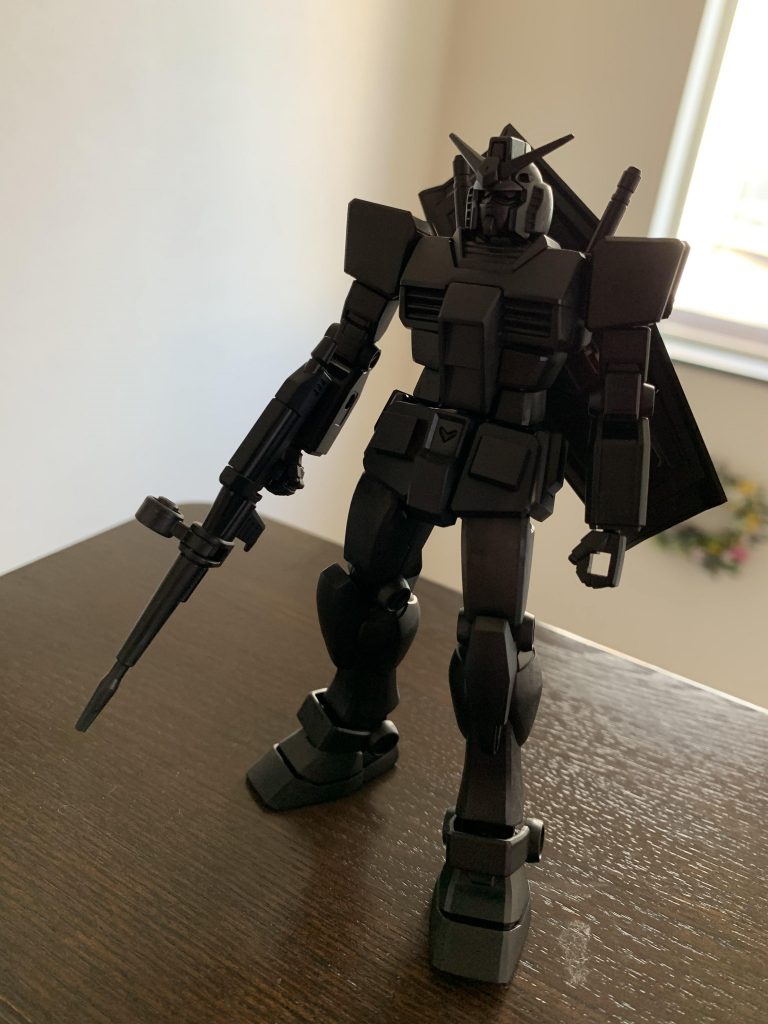 ガイアノーツさんのEVOブラックでサフ吹き