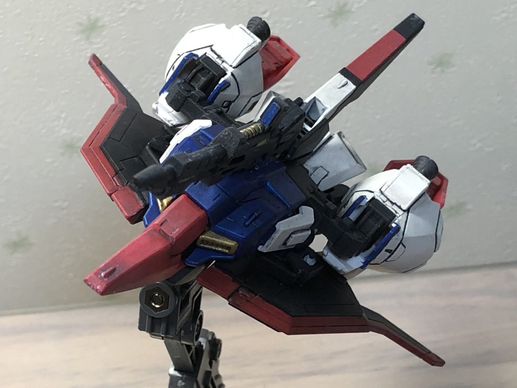 SDガンダムプラモデルは伊達じゃない。造形的に好きです。