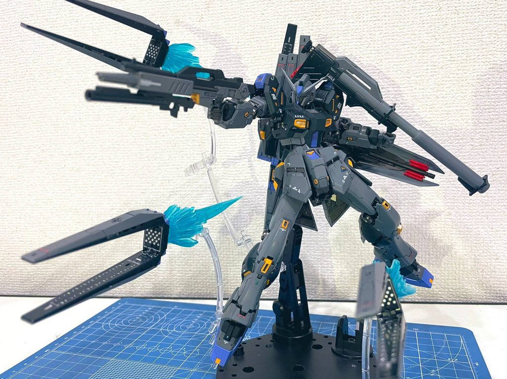 量産型νガンダム改–3枚目/制作者：ユトリ