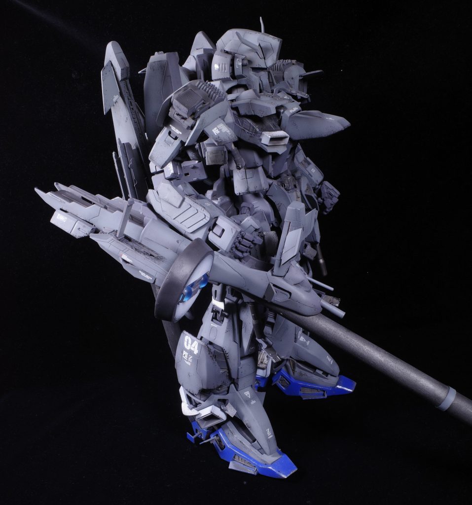 ビームスマートガンは見切れてしまいます…。