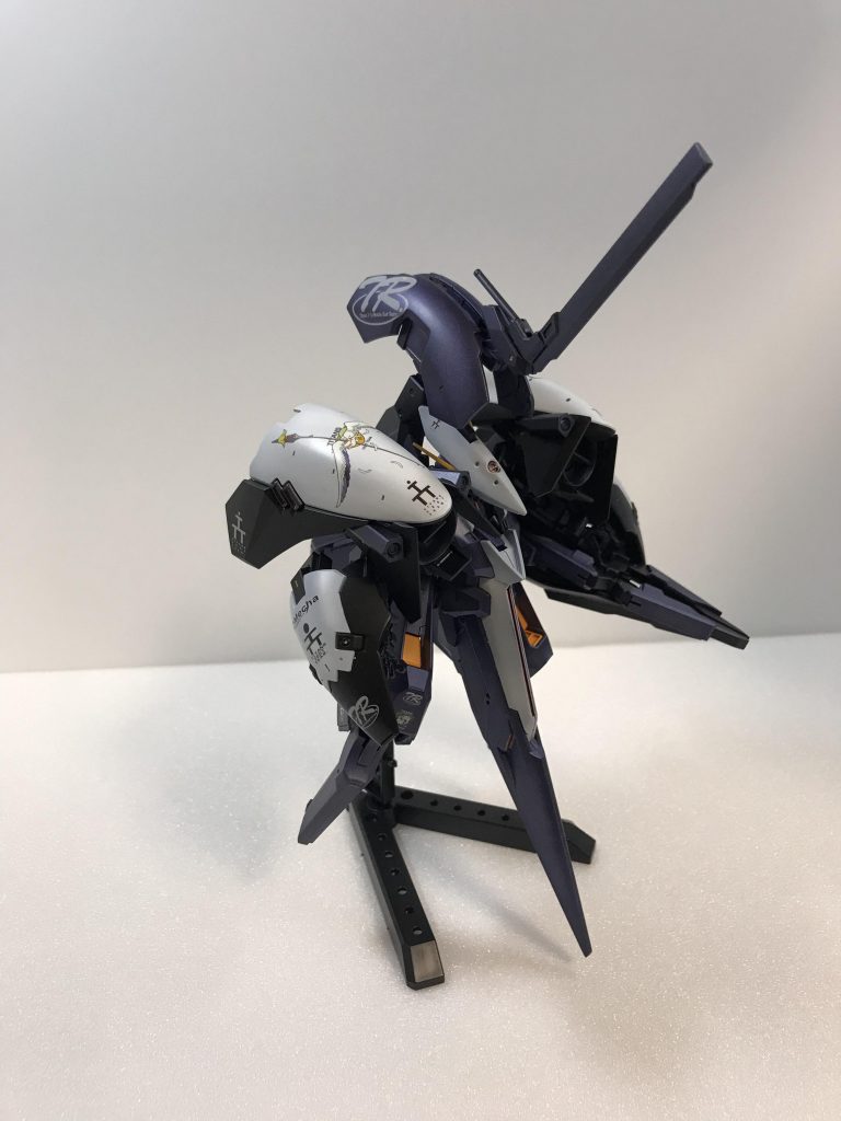 デカール貼りすぎたかなぁー？と思わなくは無いw