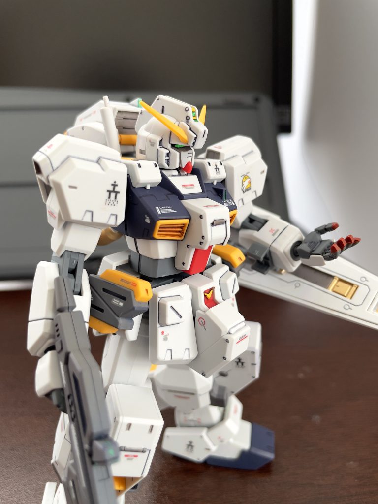 作品自体にあまり詳しくないのですが、このポーズがすごく気に入ってます!
