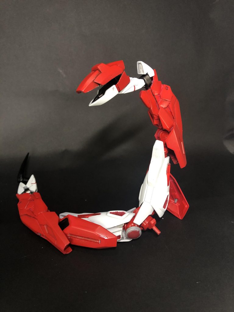 蛇型MA・オロチマル3体のうち最後に作られたMAで、レッカのMAの中では最も大型(それでも他のMAに比べると小さめ)。蛇の持つピット器官と同じく赤外線感知による情報収集と、火炎系の術による中〜遠距離攻撃を役割とする。中年男性のような少ししゃがれた声質だが喋り方は女性口調のAI (CV:くじら)で、雑に言えばオネエ。なお、オロチマルだけは火獣形態と同等の戦闘力を持つため強化形態を持たない、他2体に比べ大型、単体でも炎エネルギーを操れるなど、イナバやタンゴとはコンセプトが大きく異なる。これには実はオロチマルの設計にイブキの助言が大きく関わっており、初めての共同作業！とアカネは勝手に喜んでいる。