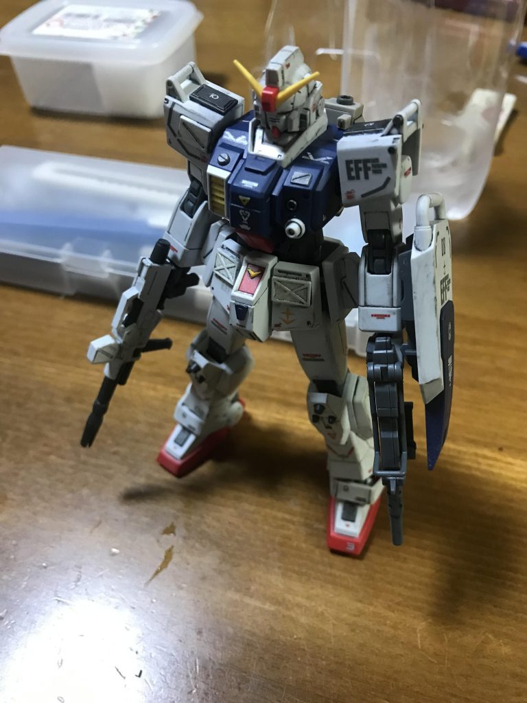 デカールもペタペタ