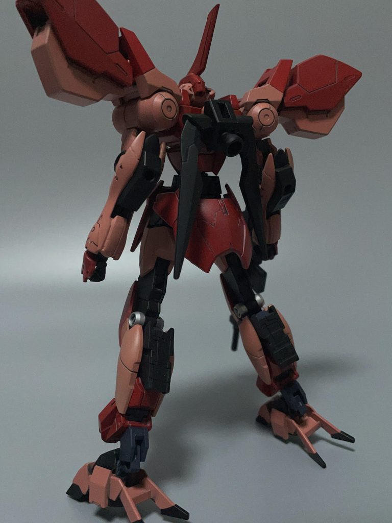 背面です!