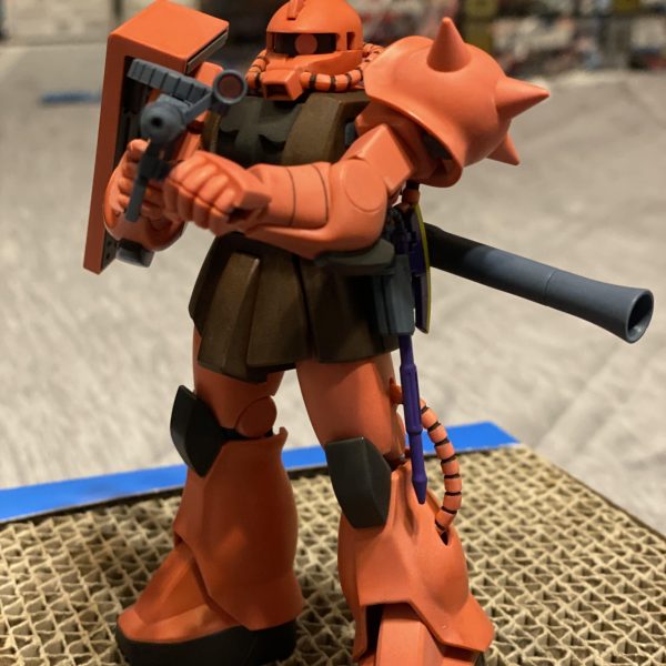 HG シャア専用ザク