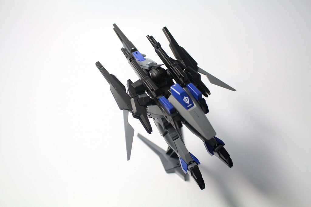 ▲飛行形態のバックショット。改造してもシールドが従来のクランシェのように無加工で収まってくれました!