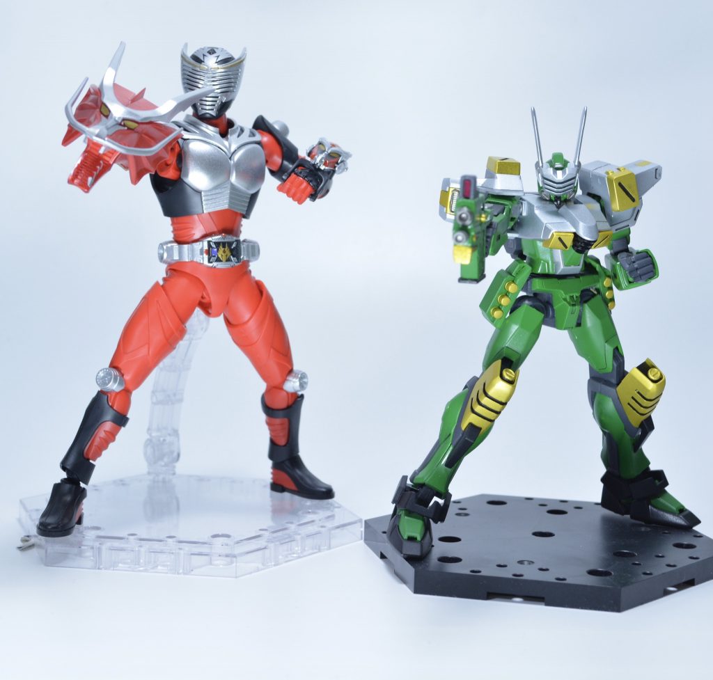 フィギュアライズスタンダードの龍騎と一緒に!やっぱりスタイルは違いますね笑