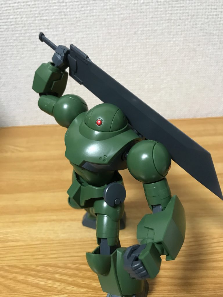 なんとなく大剣持たせてみたけど‥‥かわいいが勝ってる気がするw個人的にちょっと癒されましたw