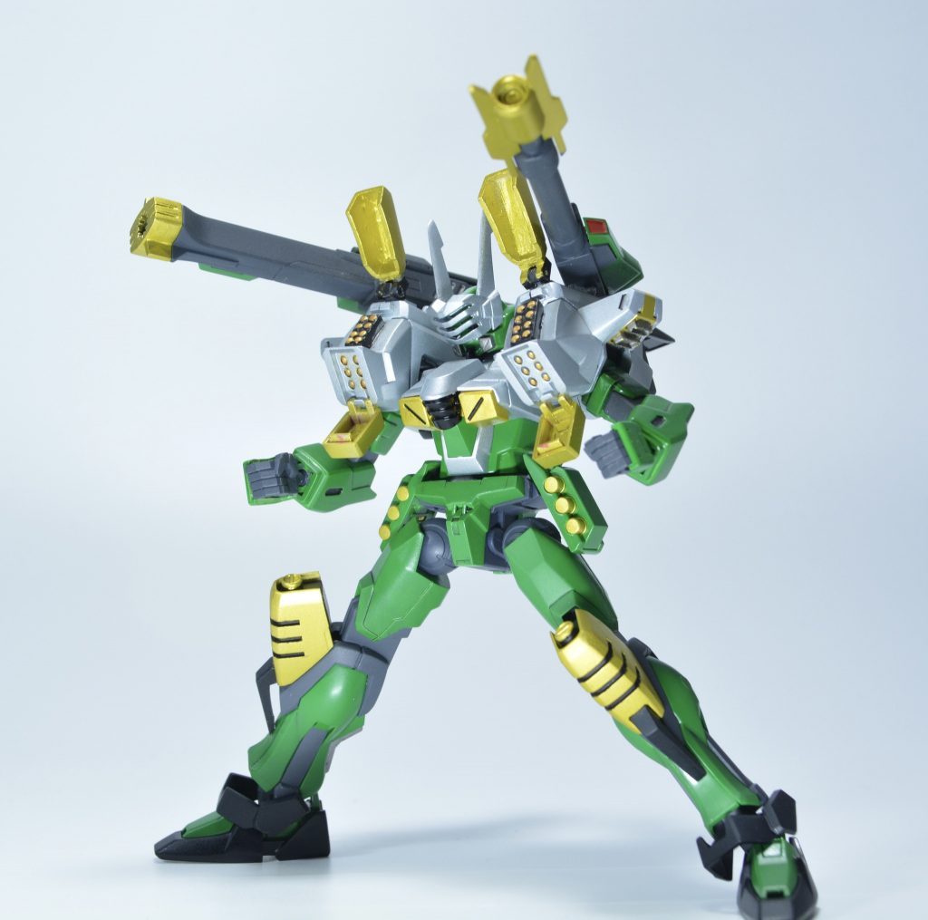 シュートベントその2両肩のミサイルパッドもちゃんとミサイル内臓させました。