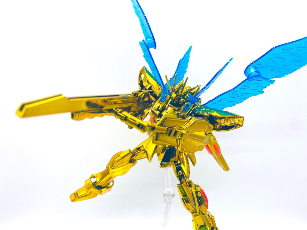 HGスタービルドストライクガンダム ミノフスキーウイング【ゴールドメッキver】海外のガンダムinfoイベントの抽選で手に入る世界で660個の限定キットです!