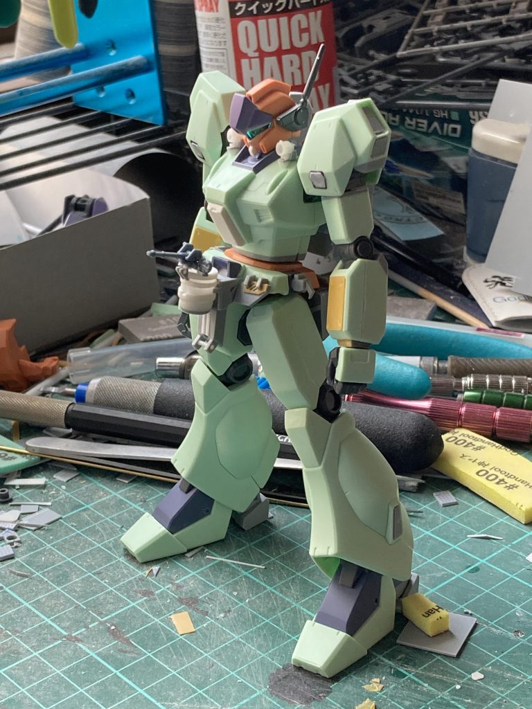 塗装前の状態この後塗装中にパーツが吹き飛び、軽く絶望することになる事をまだ知らない、ルンルン気分( ˙꒳​˙ )