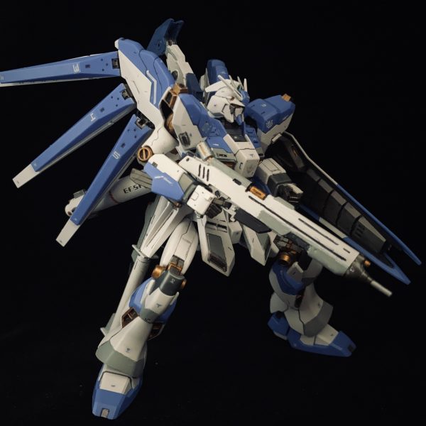 HGUC 1/144 Hi-νガンダム