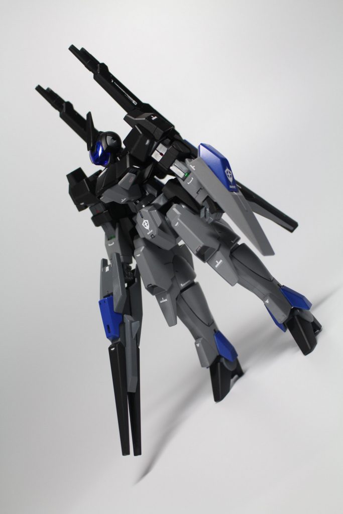 最後までご覧頂きありがとうございました!現在他のAGE系連邦MSも特務隊シリーズで作っておりますので完成した際には見て頂けると嬉しいです!