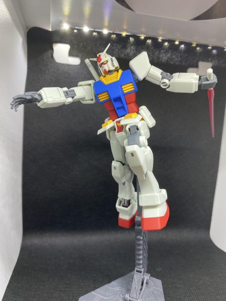 HG ガンダム(リバイブ)–4枚目/制作者：タオパイパイ