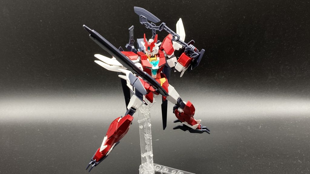 続いてはマーズフォーガンダムこちらはガンダムマーカーEXのロイヤルメタレッドで塗装しています