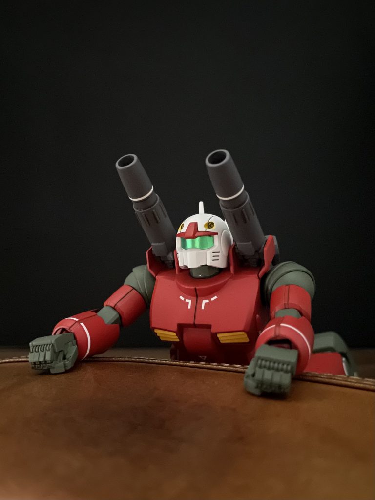 リバイブ版も良いけど、HGUC001もアニメのガンキャノンらしいフォルムで好きです。