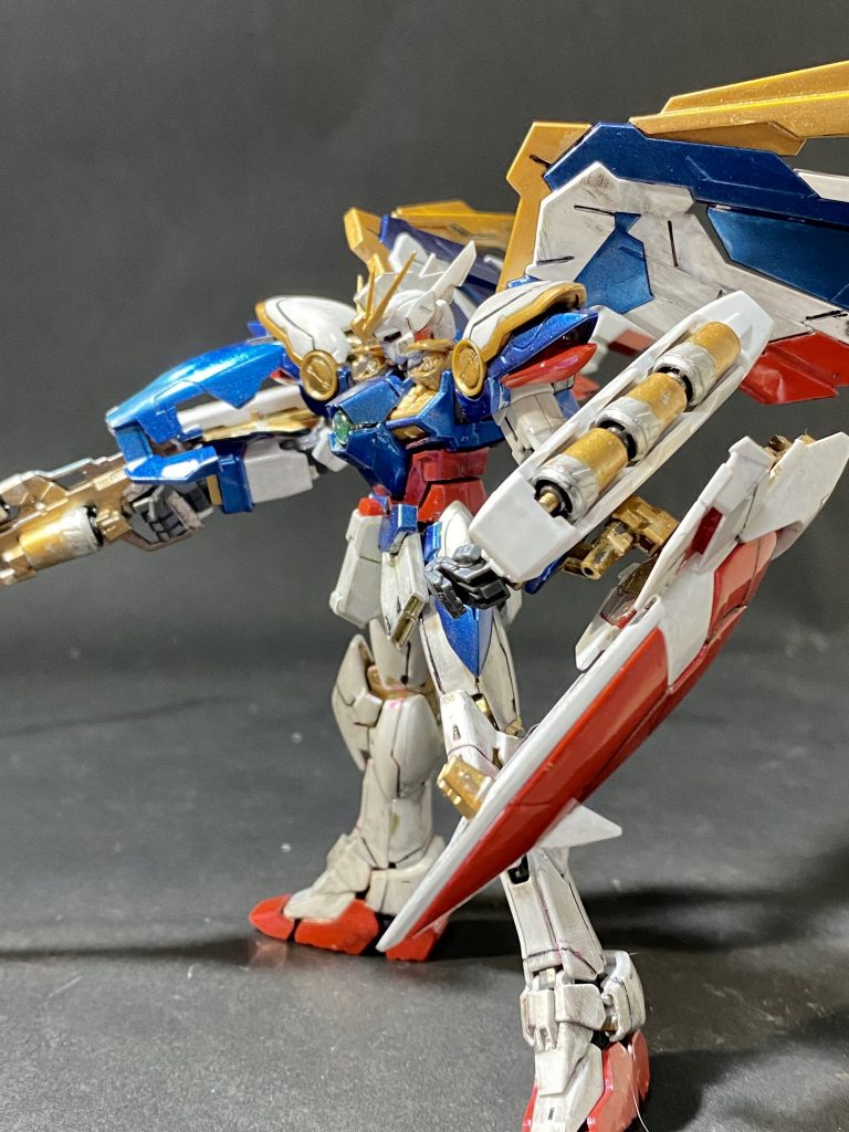 しかしRGは目の悪い僕には難儀なキットでした。出来はその分満足しますけど...😊