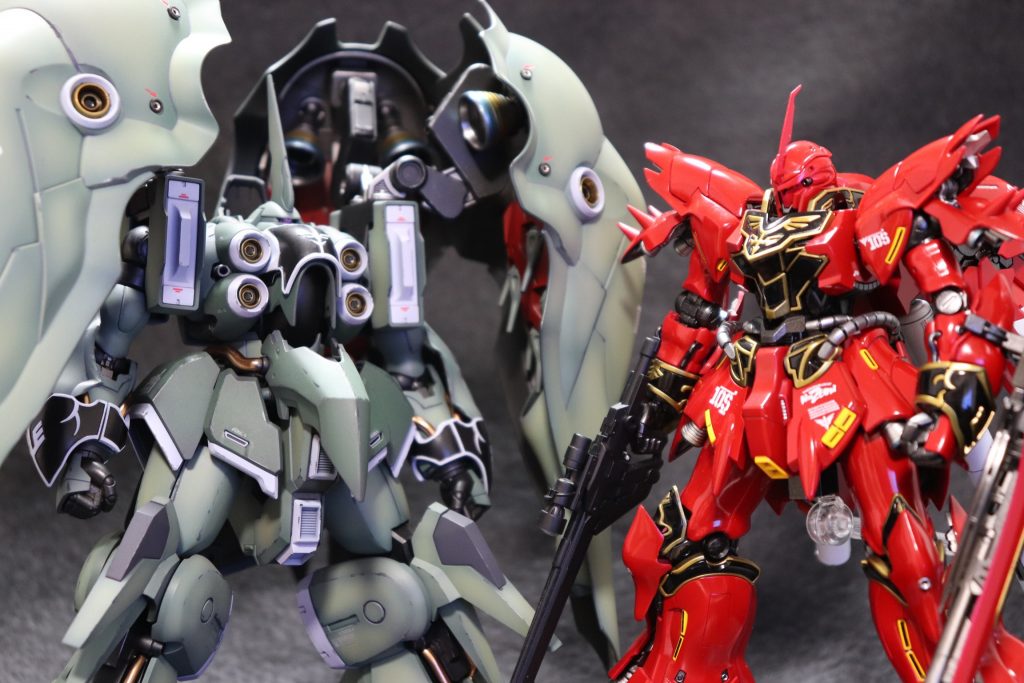 袖付きでツーショット。この2機はほんとに好きなので並べられて幸せです。