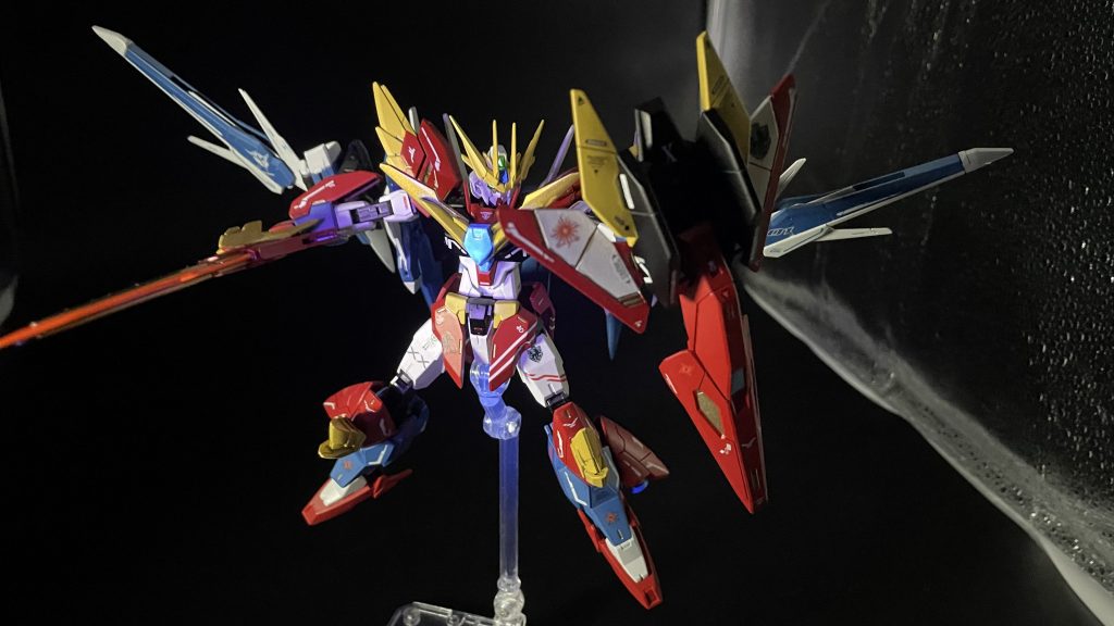 超合体したスプリュウムスカイライザーは、聖剣フラガラッハとルーシールドを使って戦う「最強の勇者ガンダム」だ!!