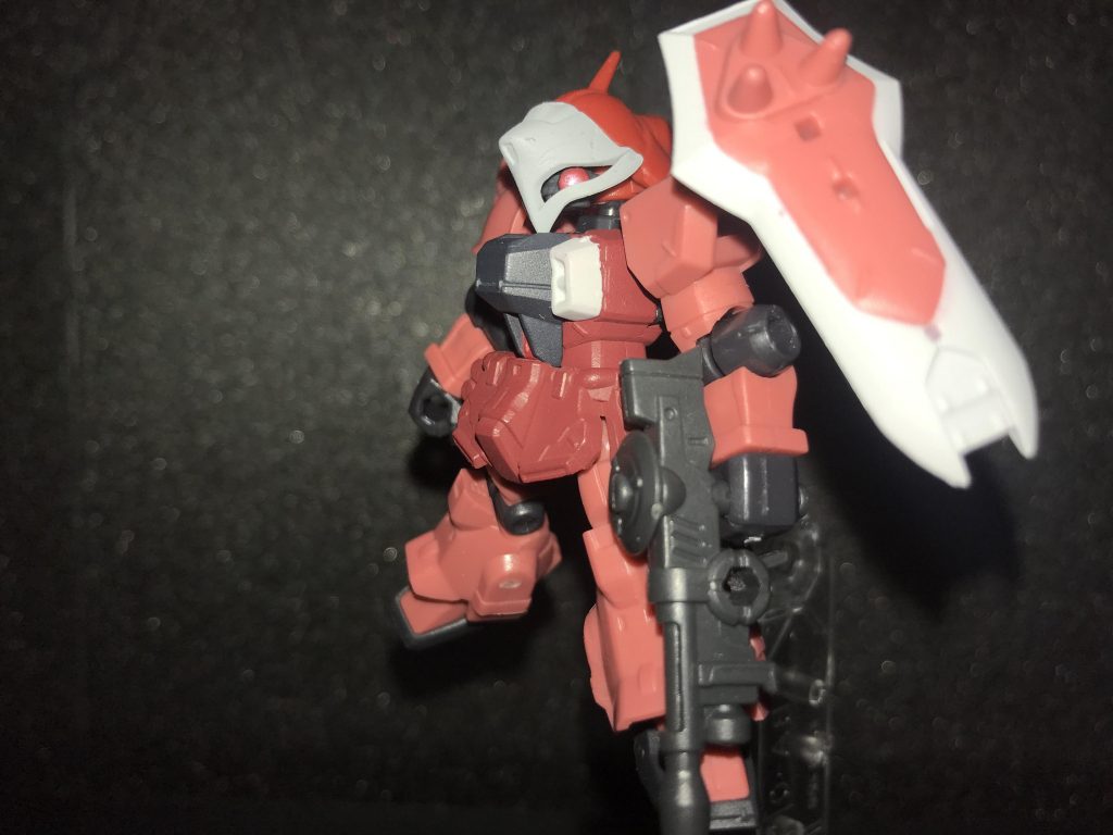 意外と似合ういきなり話し出すウアオ 