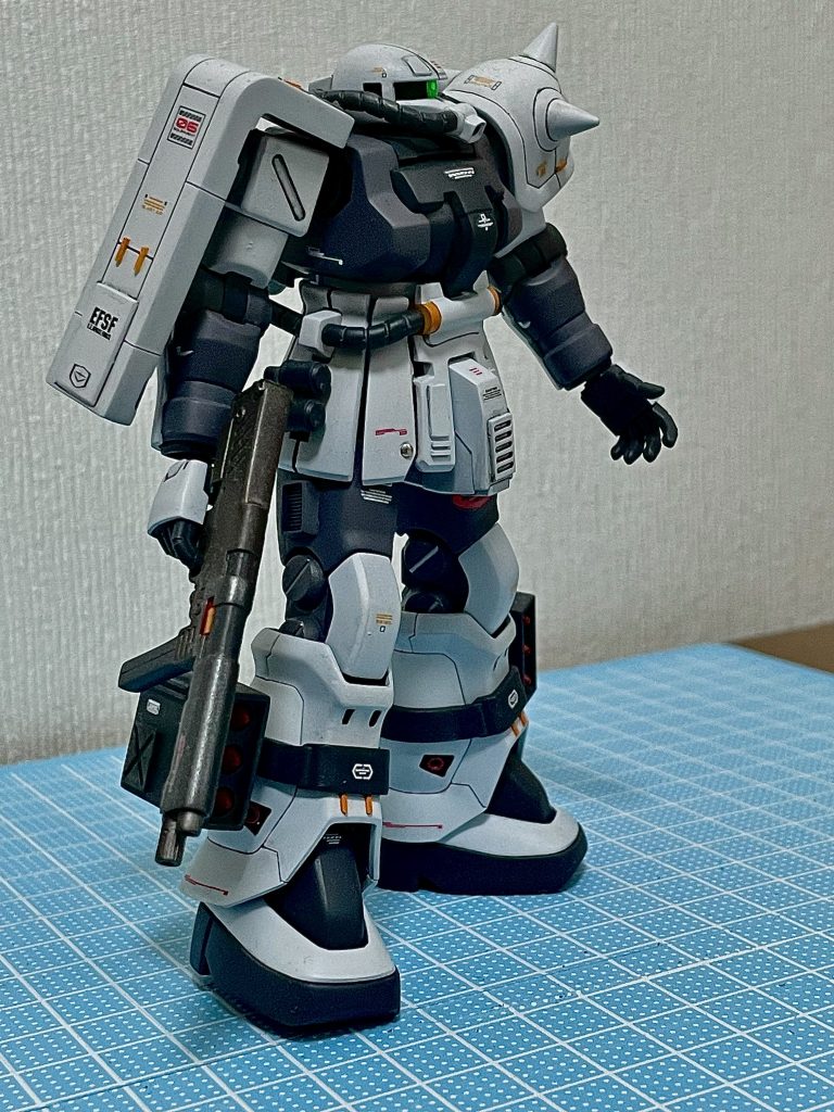 プラ板とオレンジポイントででティールアップしてます。