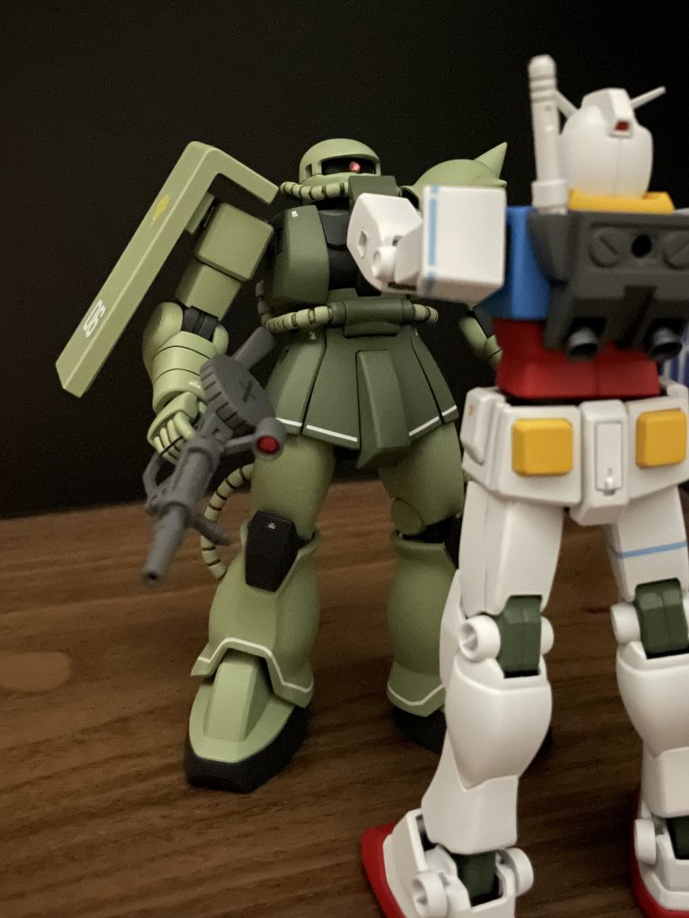 ザクは何回でも作りたくなりますね。