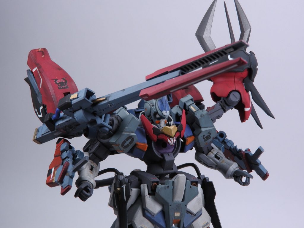 ビームランチャーの展開はネオジム磁石で再現