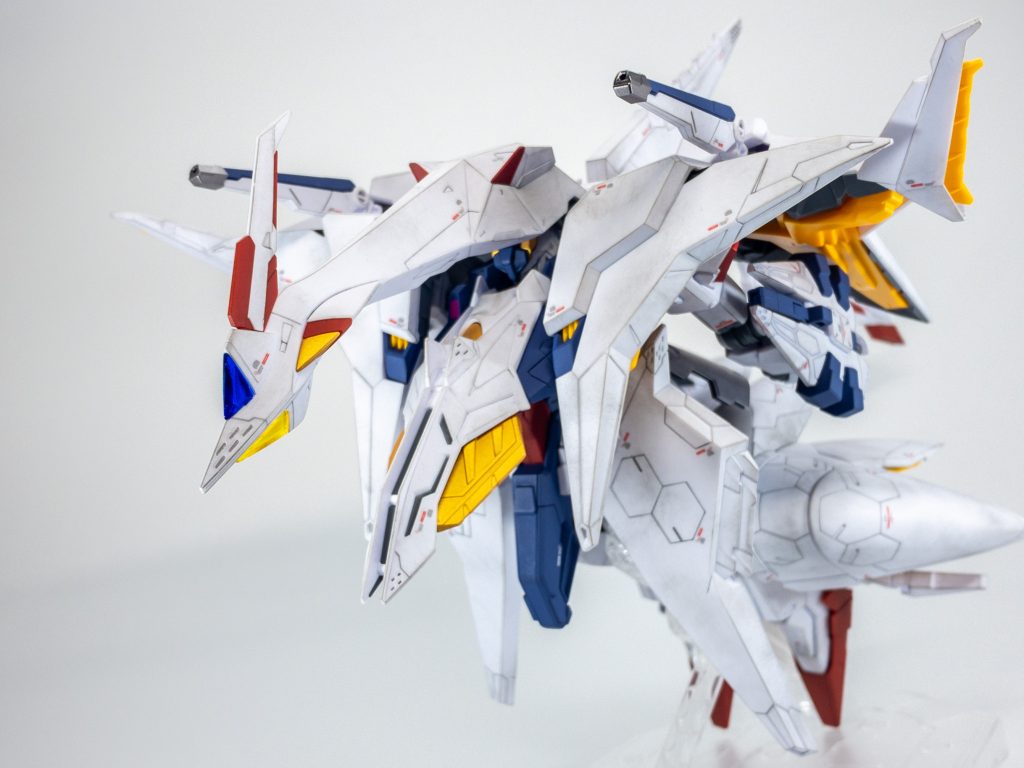 フライトモードにも変形できます。