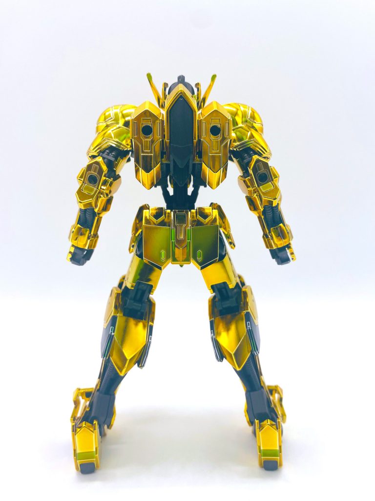 背中。美しい…!