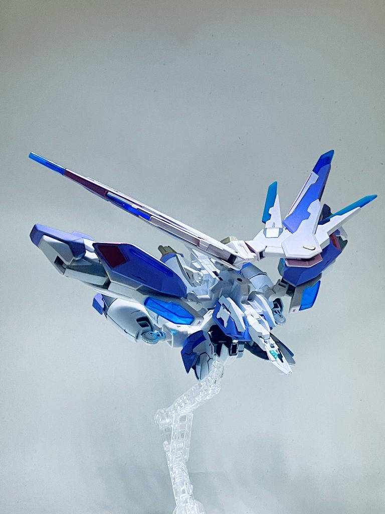 ARS ARMOR(アルスアーマー)既にお気づきかもですが、ALUSではなくARSという綴りを使用してます。ARS NOVAとはラテン語で「新技法」という意味で、14世紀のフランス音楽様式だそうです。軽やかなガンプラバトルをしそうな感じ♪w