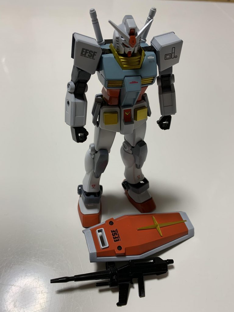 適当にペタペタ。この後、つや消し吹いて終了