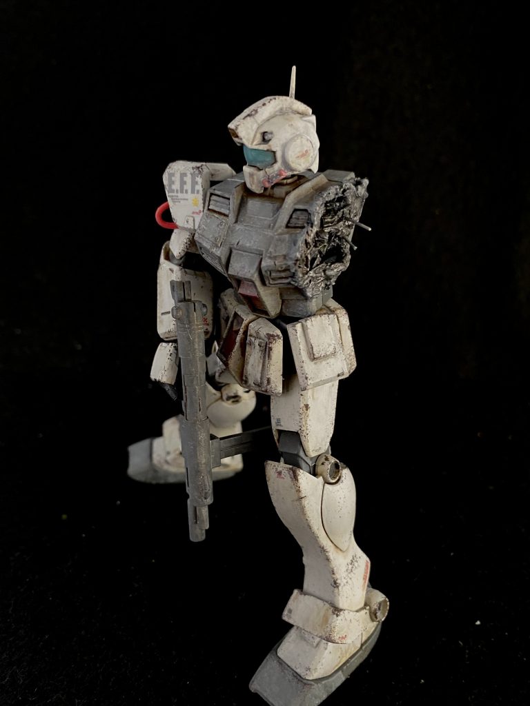 ダメージ加工した部分を塗装した時の写真です。ウォッシングは色々と重ねて質感を生み出せるようにしてみました。