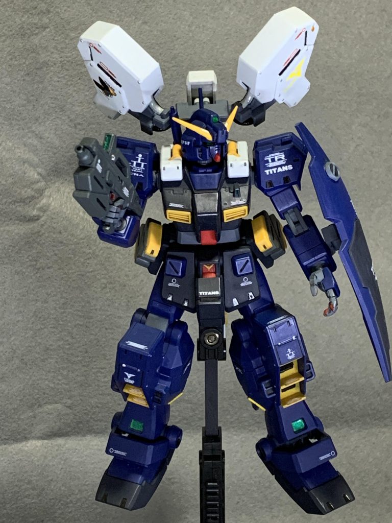 脚部を換装した以外は、プロポーションはいじっていません。