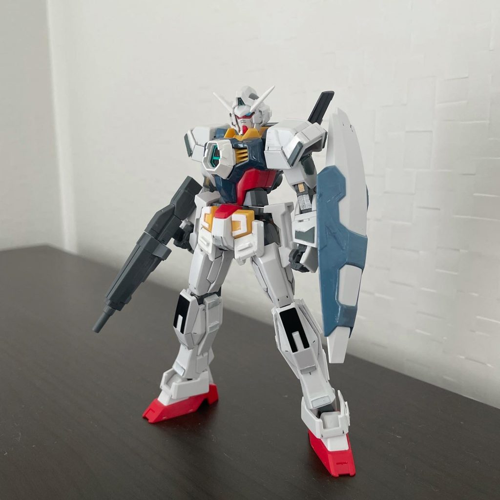 ガンダムAGE放送当時だった５歳の頃に初めて組んだガンプラがHG ガンダムAGE-1でした。久々に組んでみて、なんだか懐かしい気持ちに浸れました笑笑