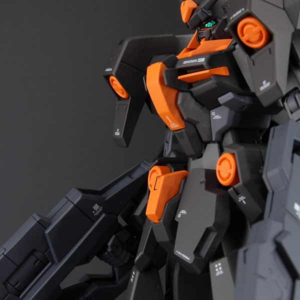 HG ガンダムプルトーネ